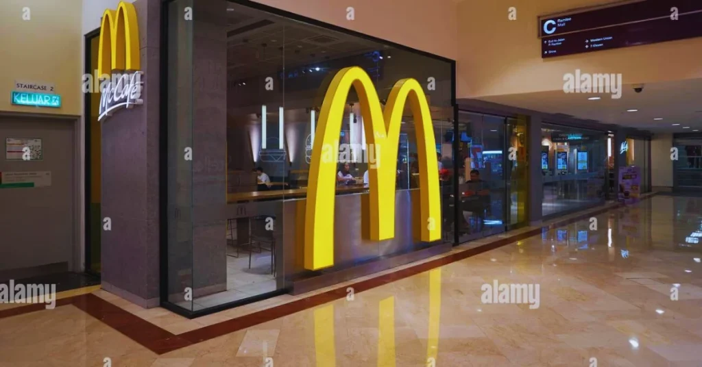 McDonalds Paradigm Mall